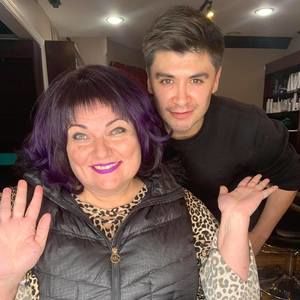 Meet your Posher, Alphi